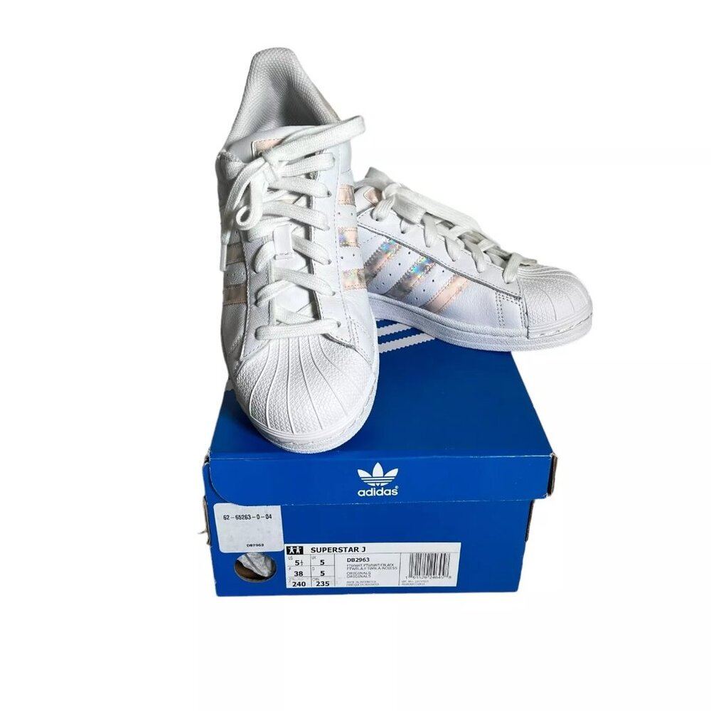 Adidas Superstar Women's Multicolor Lace-Up Sneaker Shoes Size 5.5 DB2963